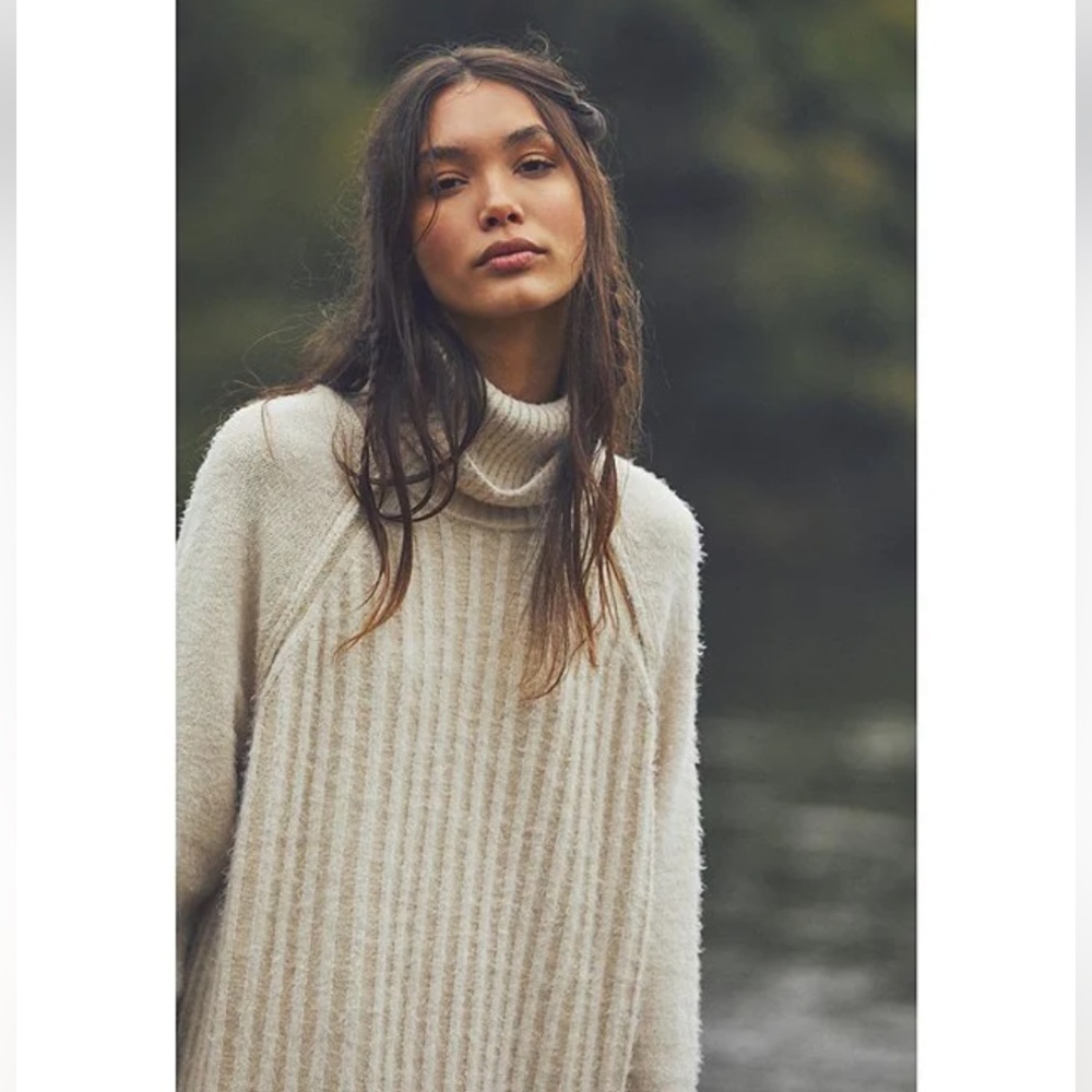 Free People Big City Turtleneck Sweater in Sunflower Seed